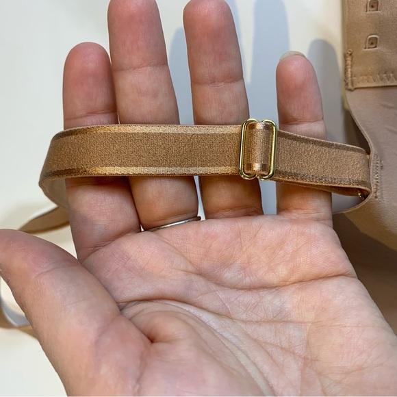 Size 6 KNIX nude wingwoman contour bra 32DD 34DD 32E - Picture 5 of 14